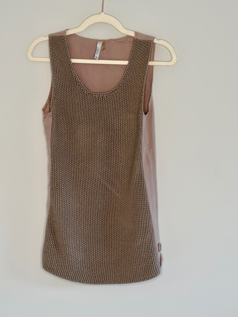 100% linen. Miilla Clothing Dusty Mauve/Taupe Sleeveless Knit Tunic